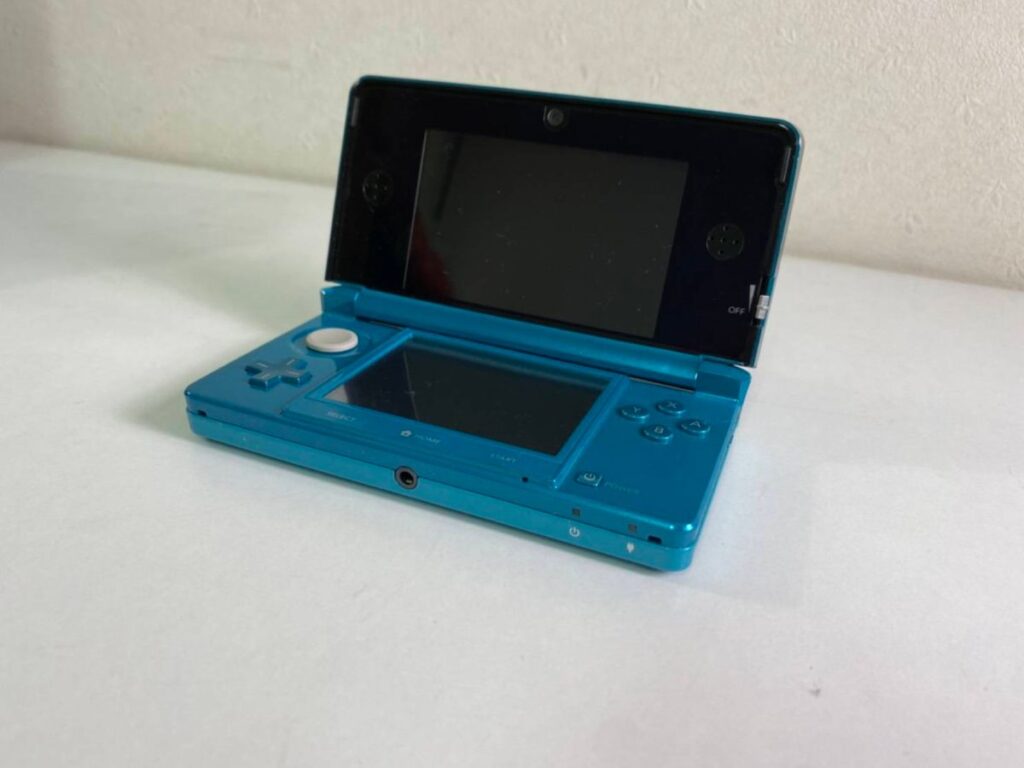 ニンテンドー3ＤＳ青を買い取りました